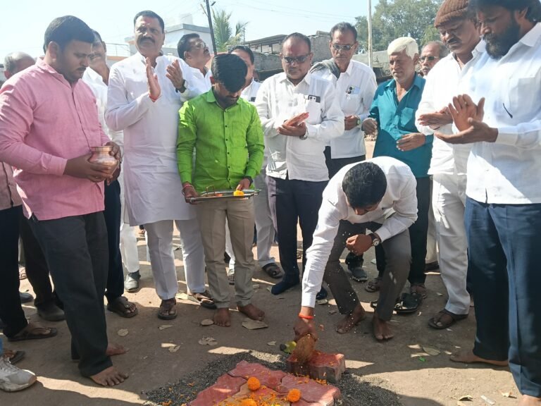 आम्ही दीलेले अश्वासने पूर्ण करतो; इतरांसारख्या भूलथापा मारत नाही – आ. राजेश विटेकरांनी माजी आमदार वरपुडकरांवर साधला निशाना