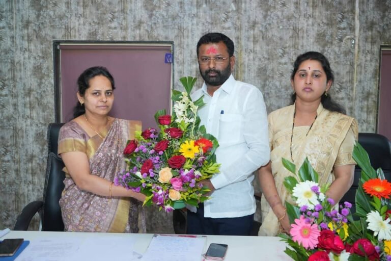 मानवत न. प. उपनगराध्यक्षपदी डॉ. अंकुश लाड बिनविरोध      -प्रकाश पोरवाल, ॲड. अनिरुद्ध पांडे स्वीकृत सदस्य