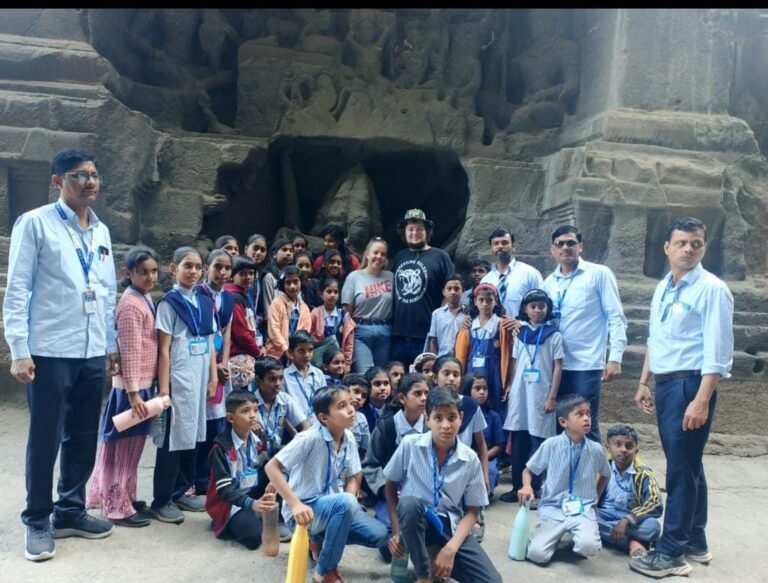 जिल्हा परिषद प्रा.शाळा पोहेटाकळी येथील विद्यार्थ्यांसाठी शैक्षणिक सहलीचे आयोजन